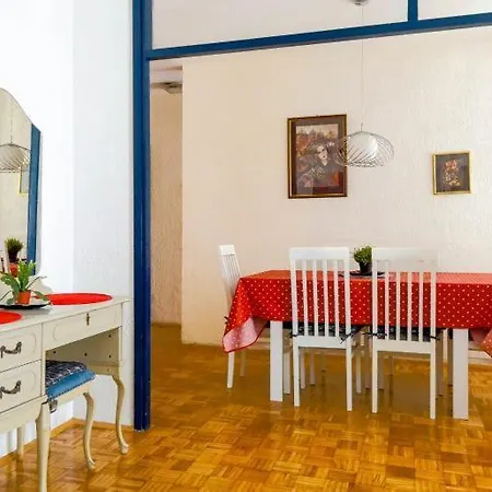 Oaza Mira Apartment