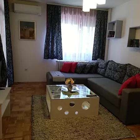 Oaza Mira Apartment *